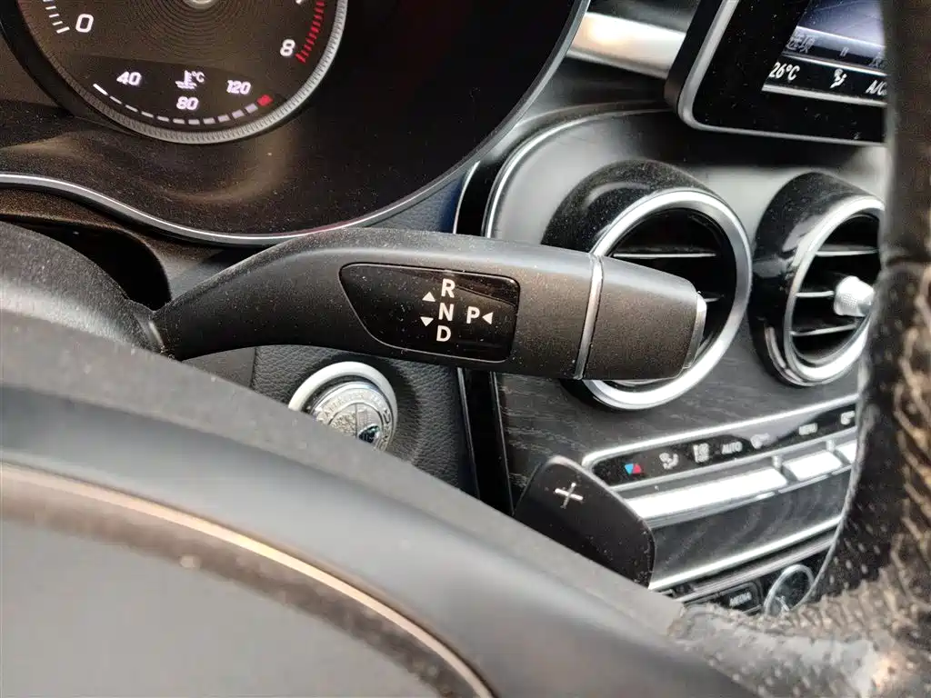 Mercedes-Benz C-Class 2018 — фото 10