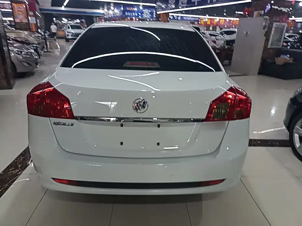 Buick Excelle 2015
