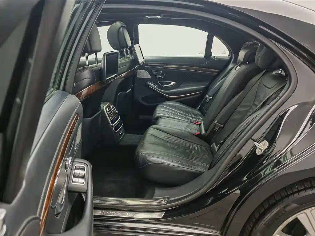 Mercedes-Benz S-Class 2015 — фото 15