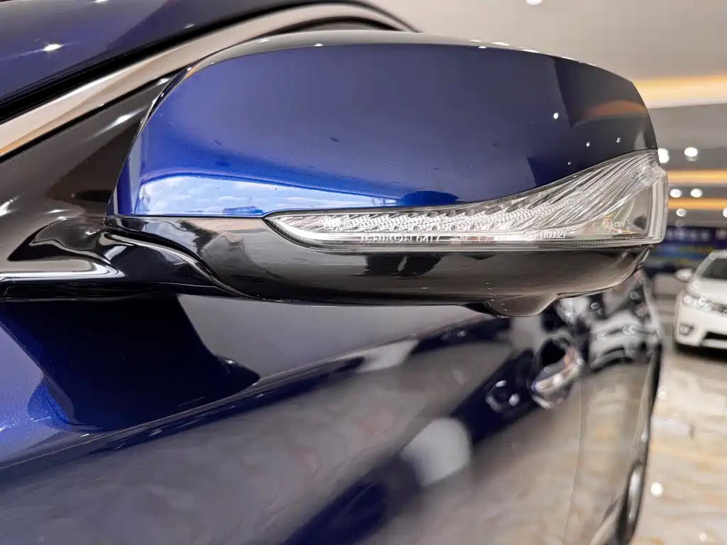 Infiniti Q50L 2019 — фото 15