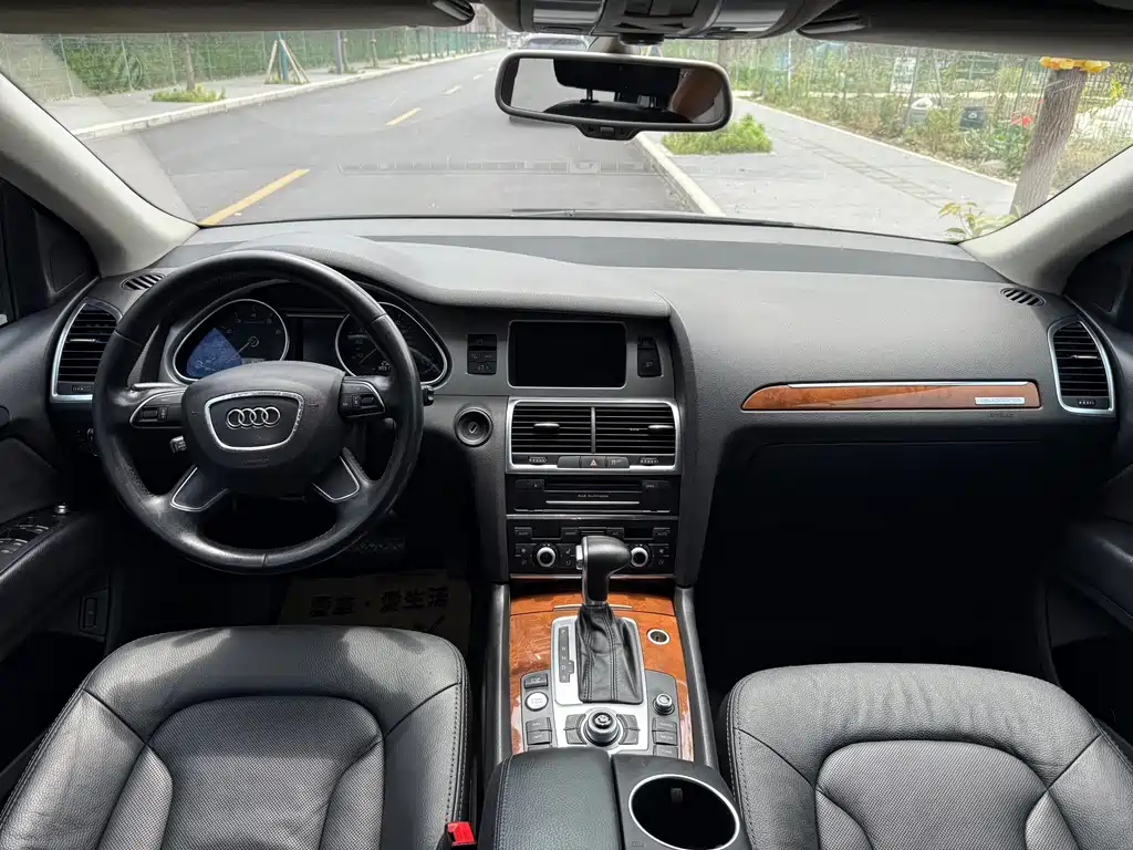 Audi Q7 2015 — фото 13