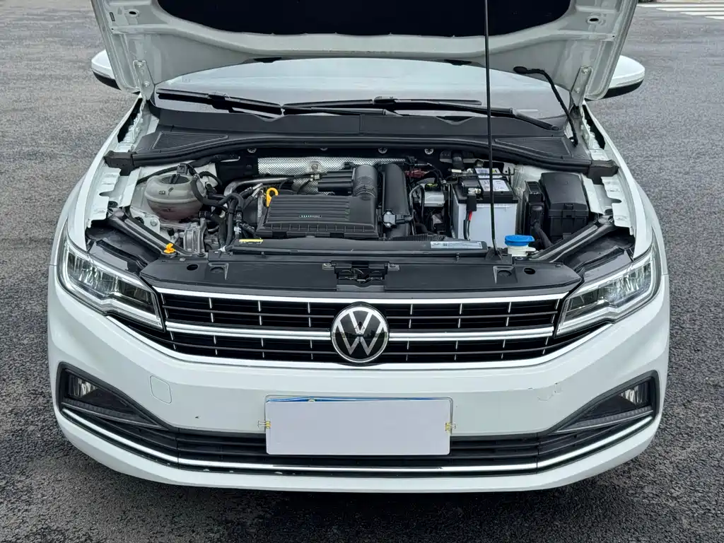 Volkswagen Bora 2018 — фото 19
