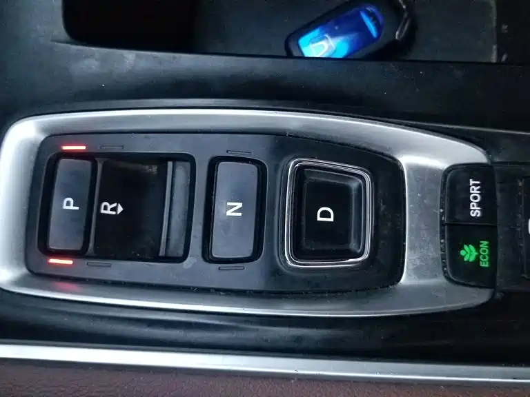 Honda Inspire 2019 — фото 14