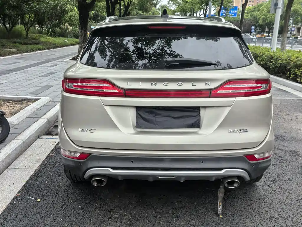 Lincoln MKC 2015 — фото 10