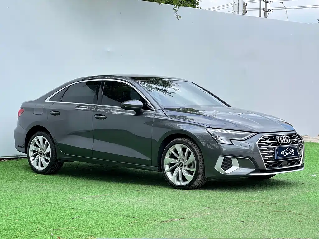 Audi A3 2022 — фото 3