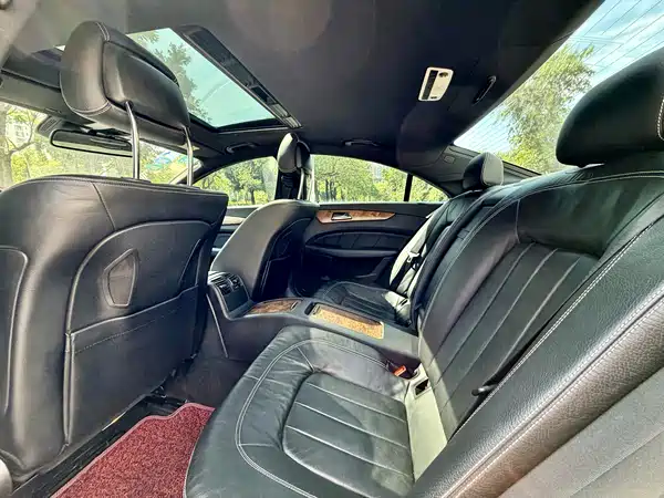 Mercedes-Benz CLS 2012