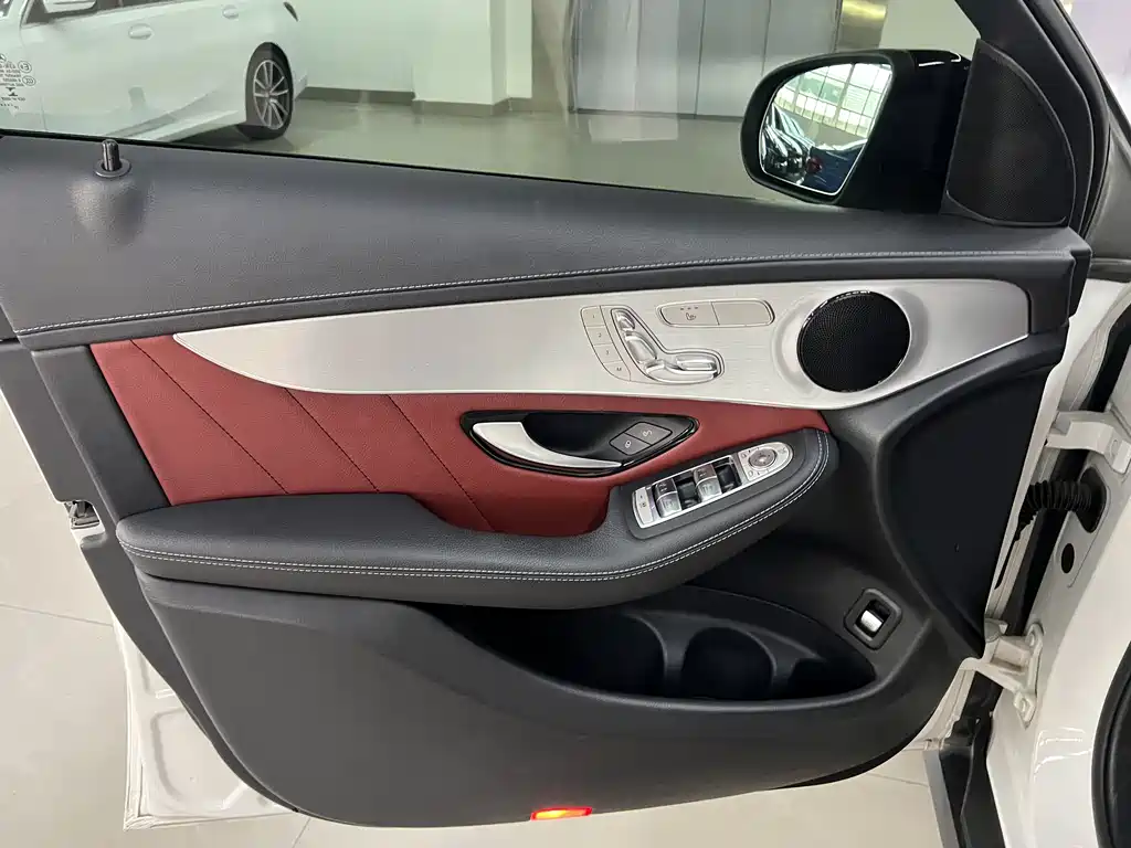 Mercedes-Benz GLC Coupe 2020 — фото 14