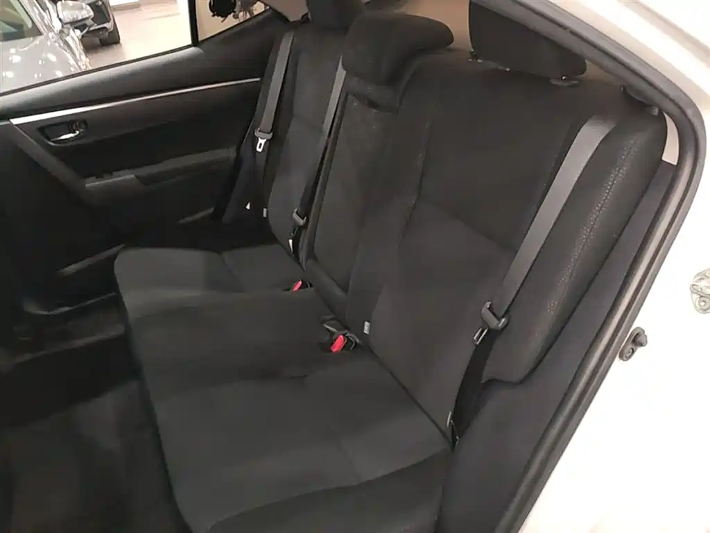 Toyota Levin 2019 — фото 17