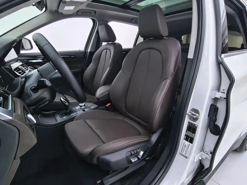 BMW X1 2022 — фото 20