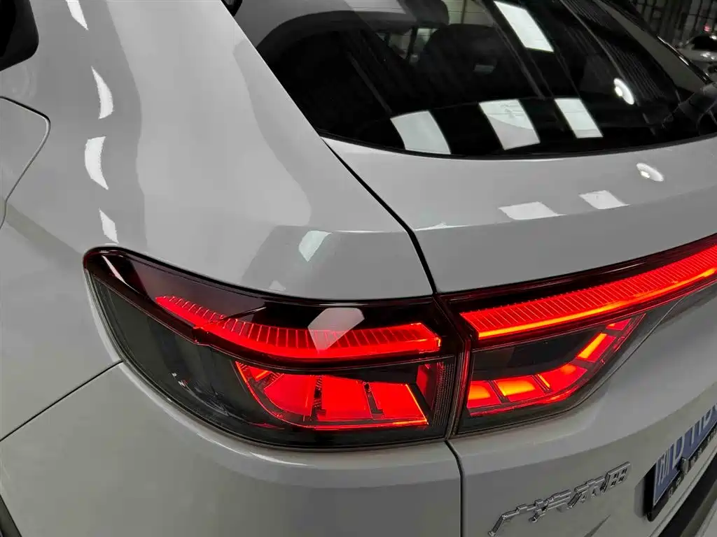 Honda Vezel 2022 — фото 19