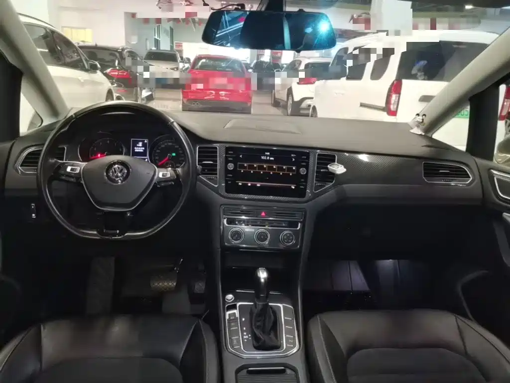 Volkswagen Golf Jialu 2018 — фото 10