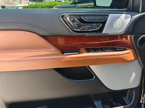 Lincoln Navigator 2022