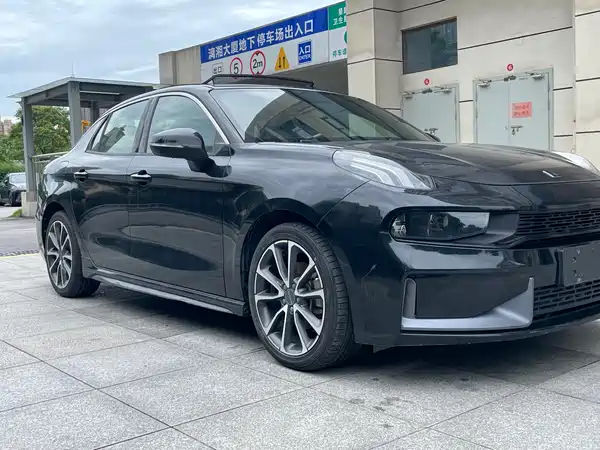 Lynk & Co 03 2019