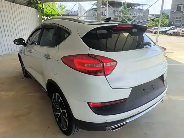 Geely Emgrand GS 2018