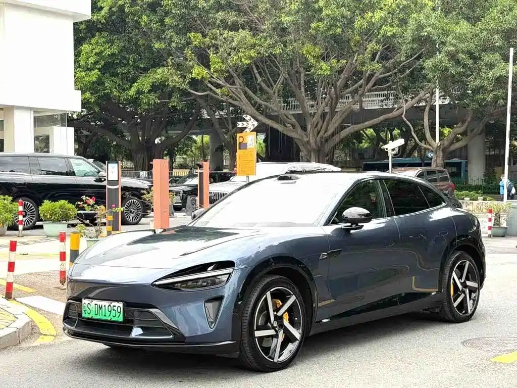 Xiaomi YU7 2025 — фото 1