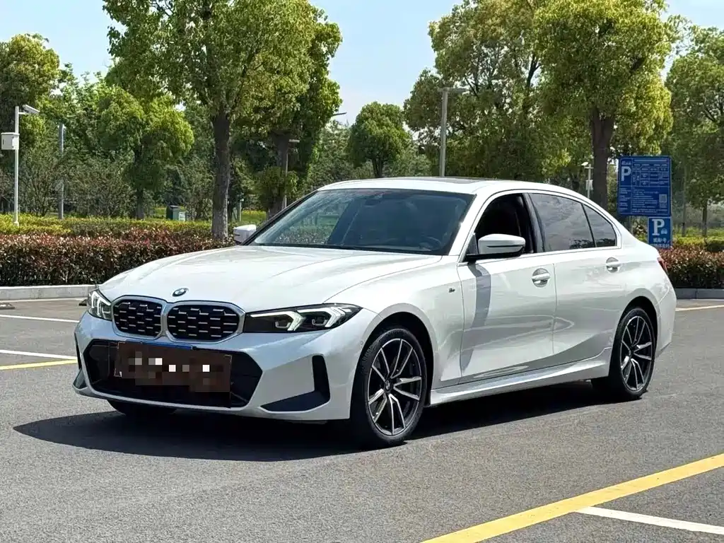 BMW 3 Series 2024