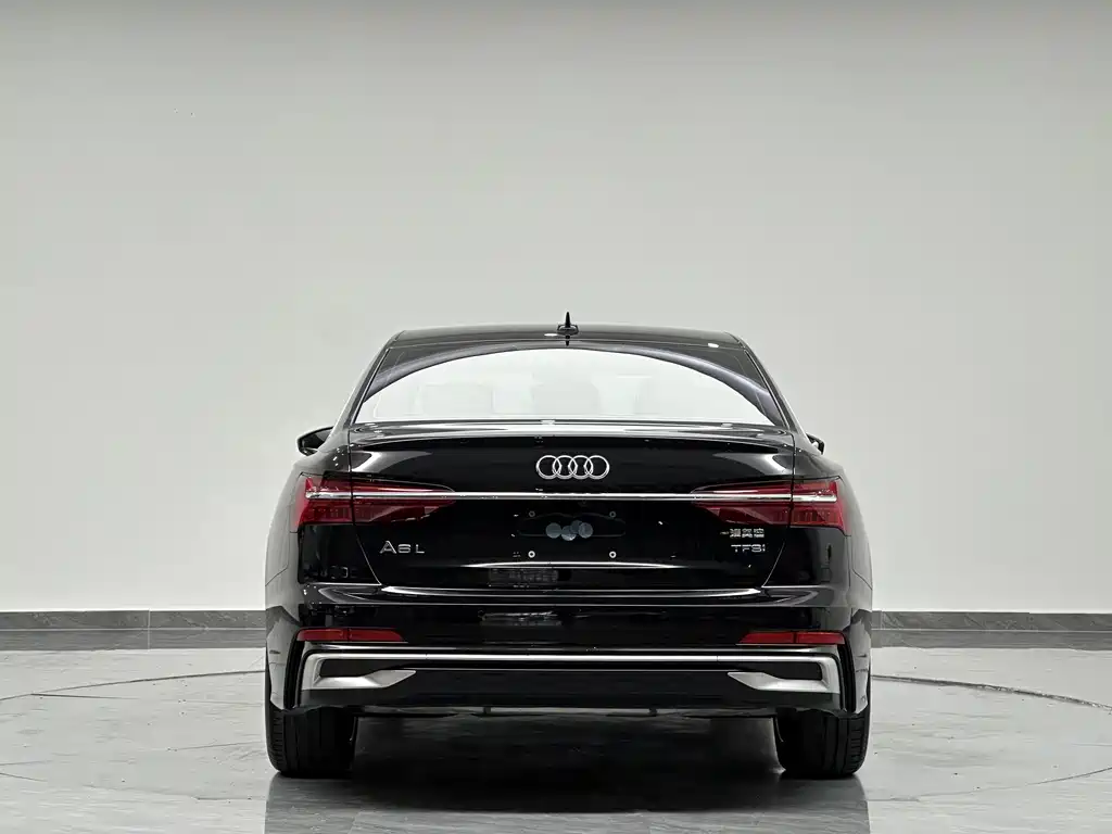 Audi A6L 2023