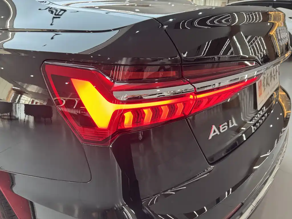 Audi A6L 2023 — фото 35