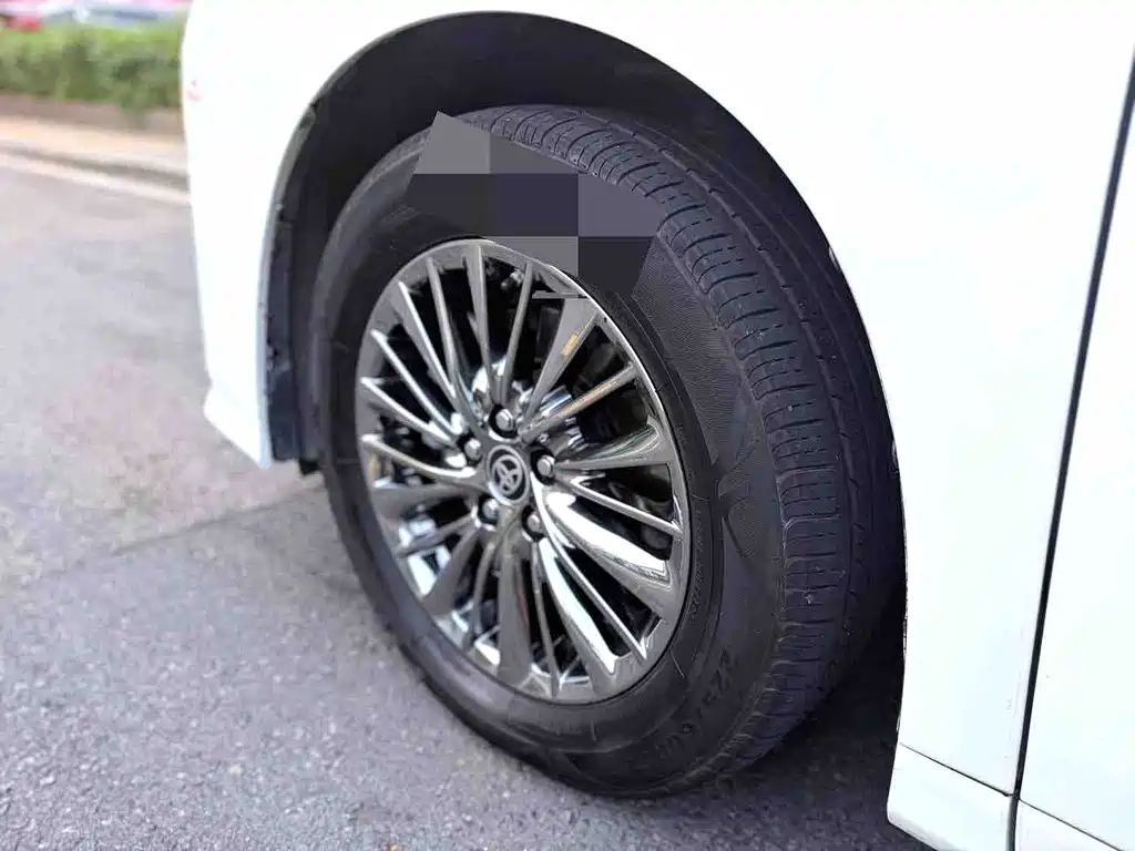 Toyota Alphard 2021 — фото 10