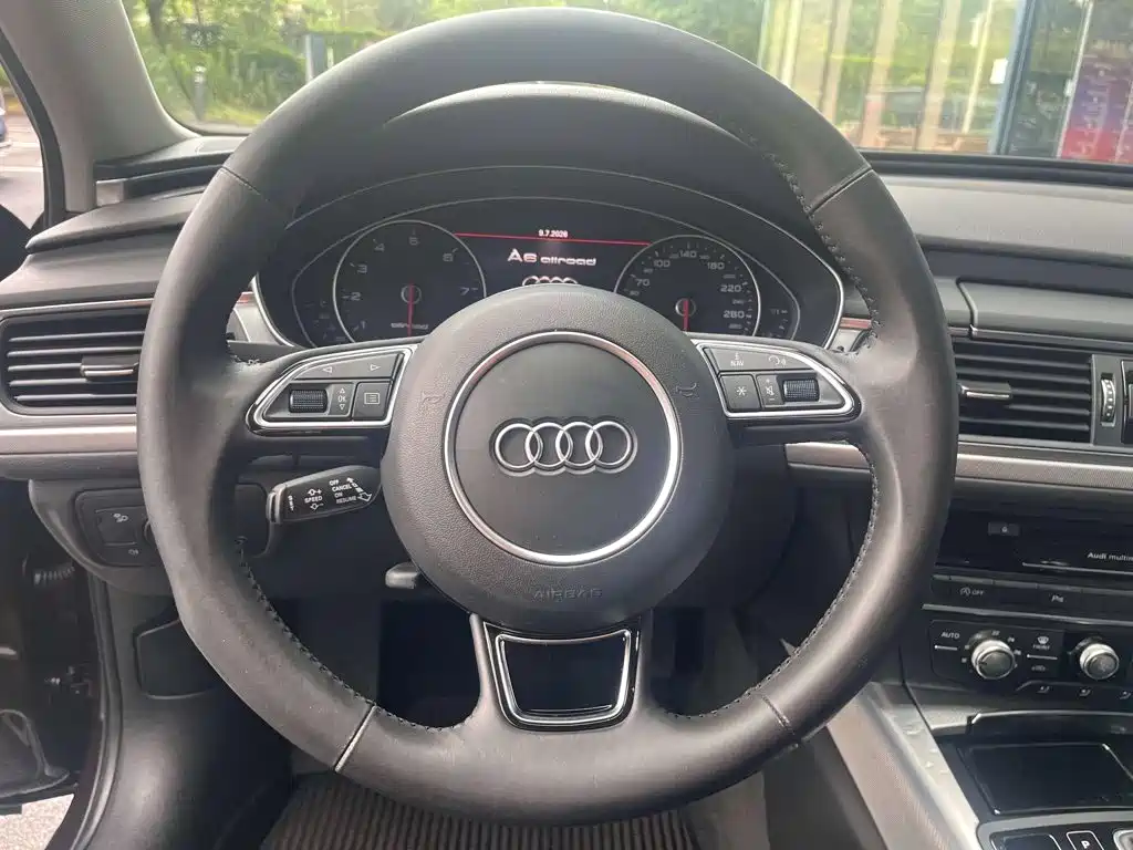 Audi A6 2017 — фото 12