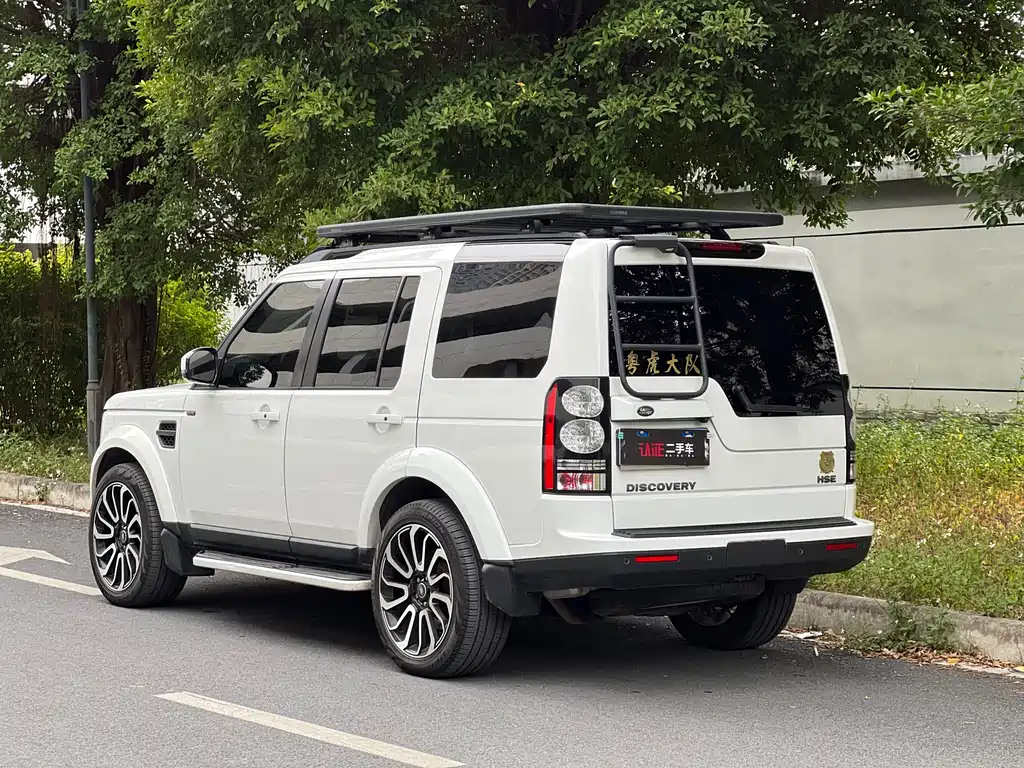 Land Rover Discovery 2015 — фото 3