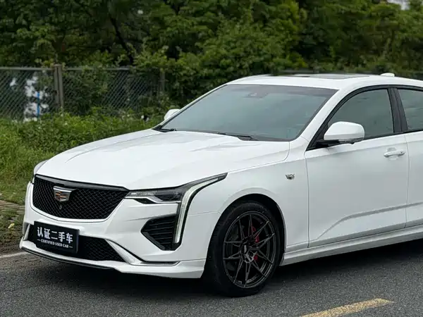 Cadillac CT4 2020