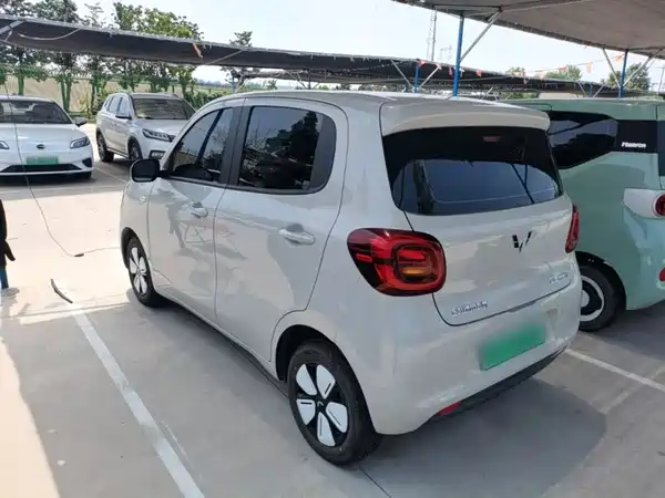 Wuling Hongguang MINIEV 2025
