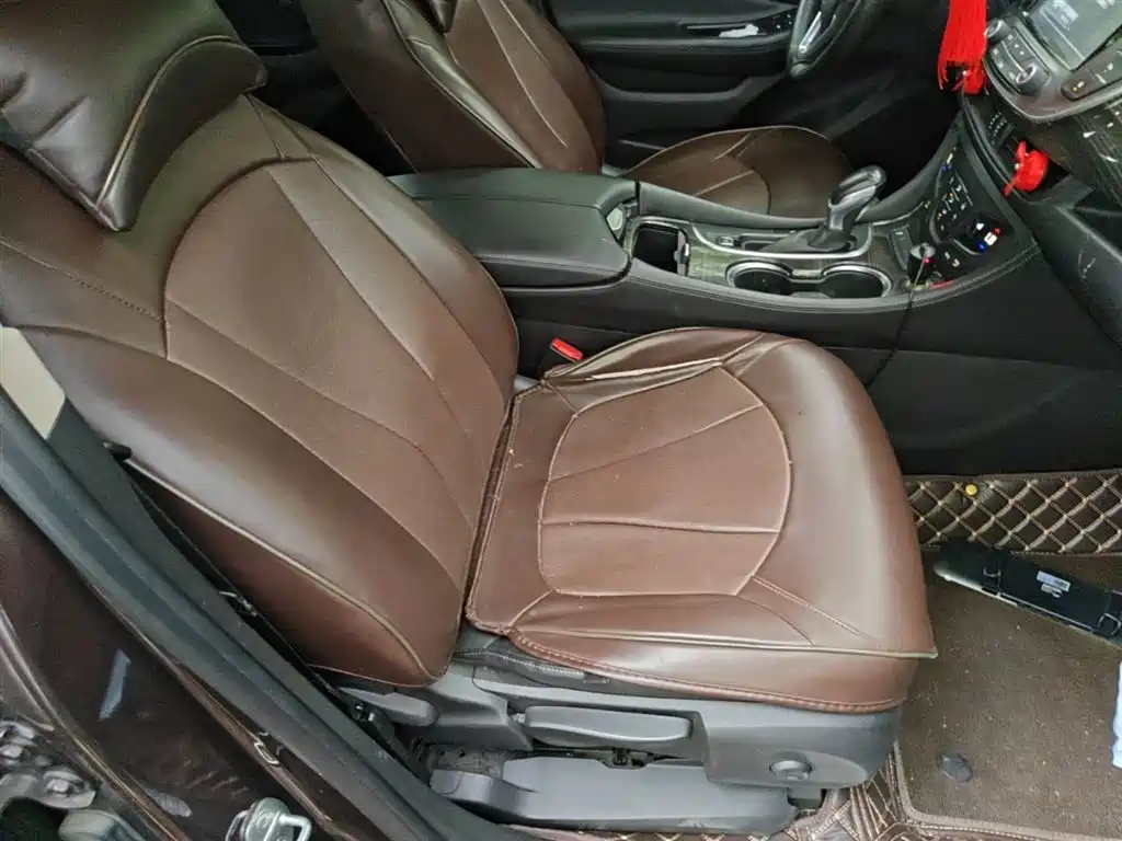 Buick Envision Plus 2018 — фото 25