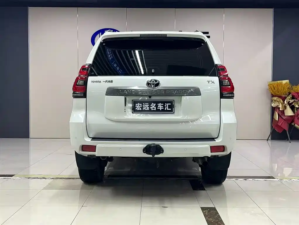 Toyota Prado 2018 — фото 4