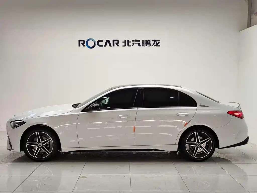 Mercedes-Benz C-Class 2023