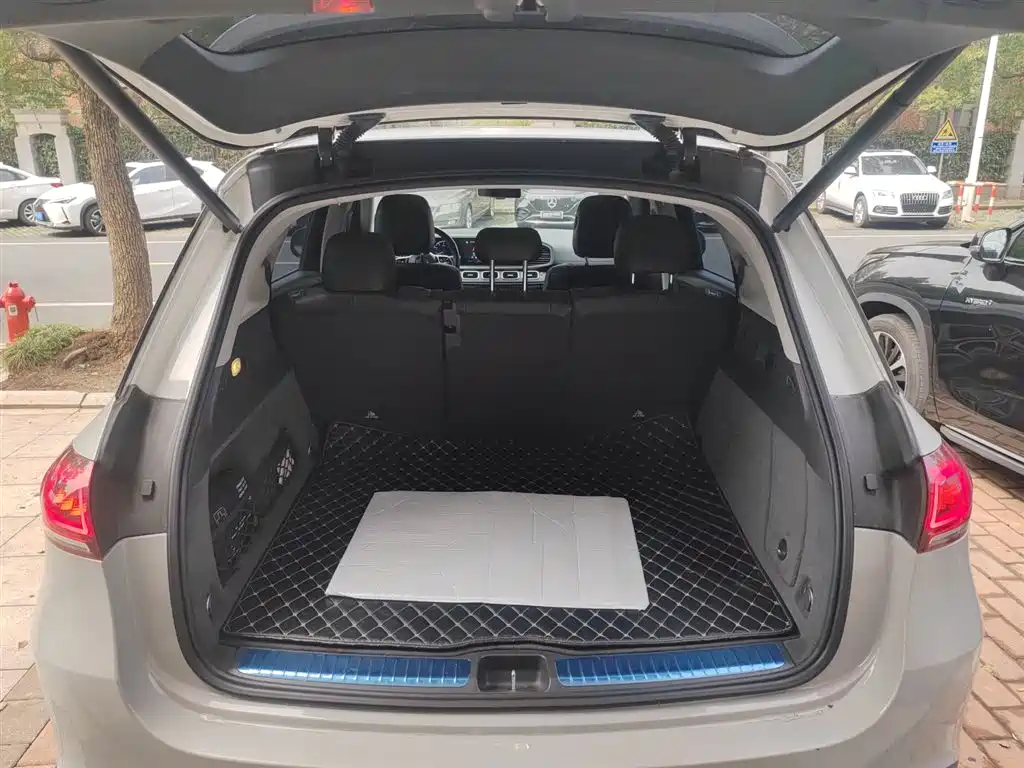 Mercedes-Benz GLE 2019 — фото 15