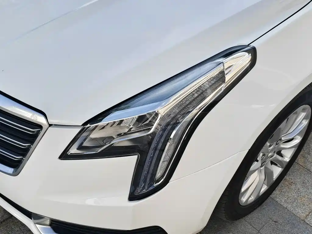 Cadillac XTS 2020 — фото 16