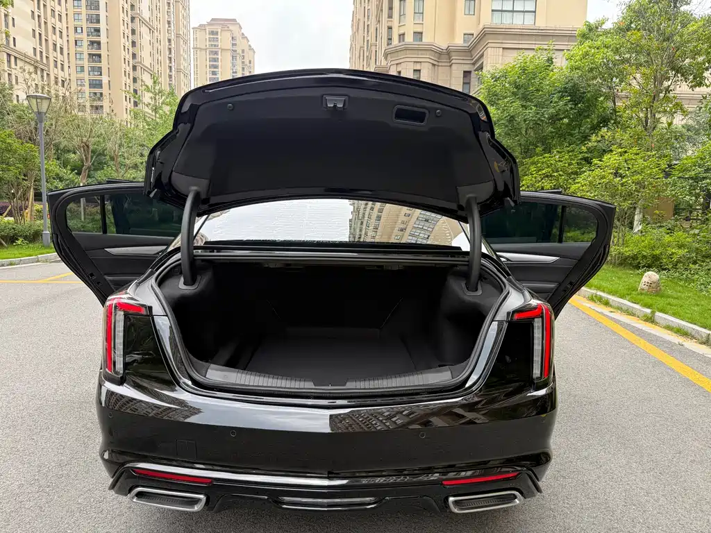 Cadillac CT5 2023 — фото 13