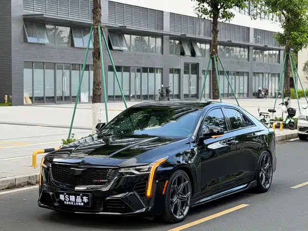 Cadillac CT4 2020