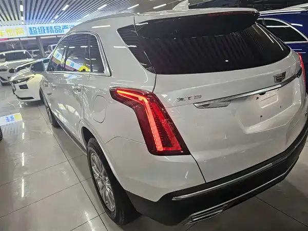 Cadillac XT5 2022