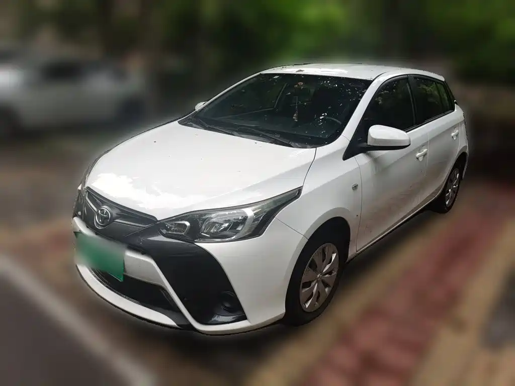 Toyota Yaris L 2017