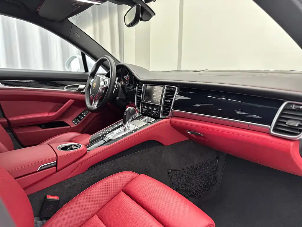 Porsche Panamera 2016 — фото 48