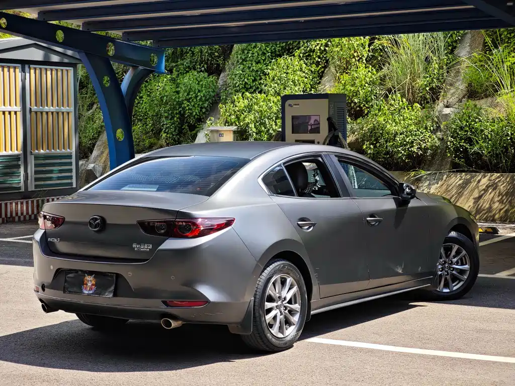 Mazda 3 Angkesela 2020