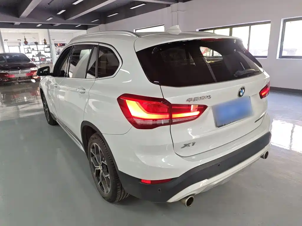 BMW X1 2020 — фото 23