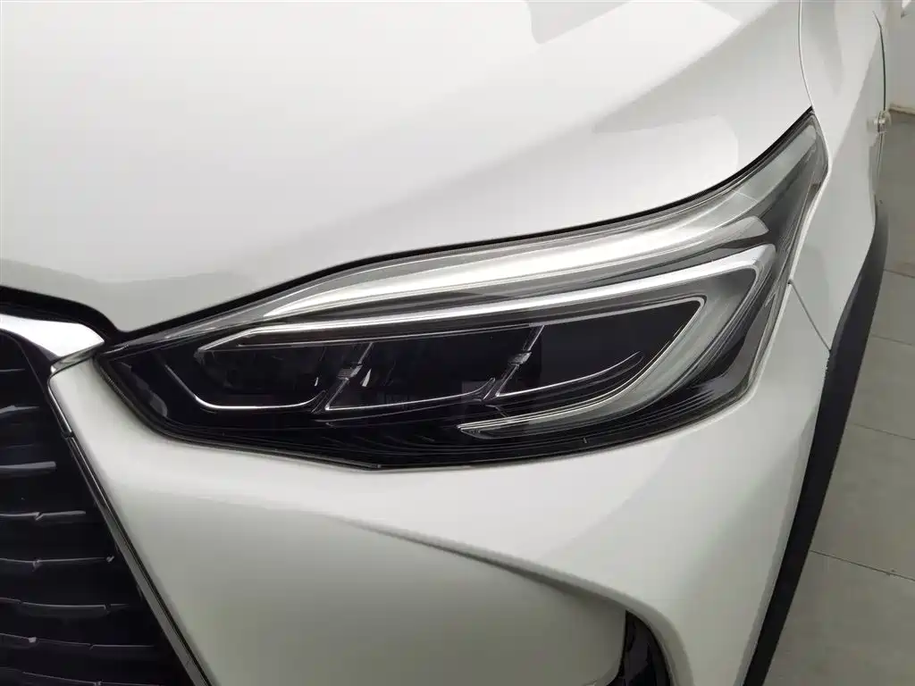 Toyota Yaris L 2020