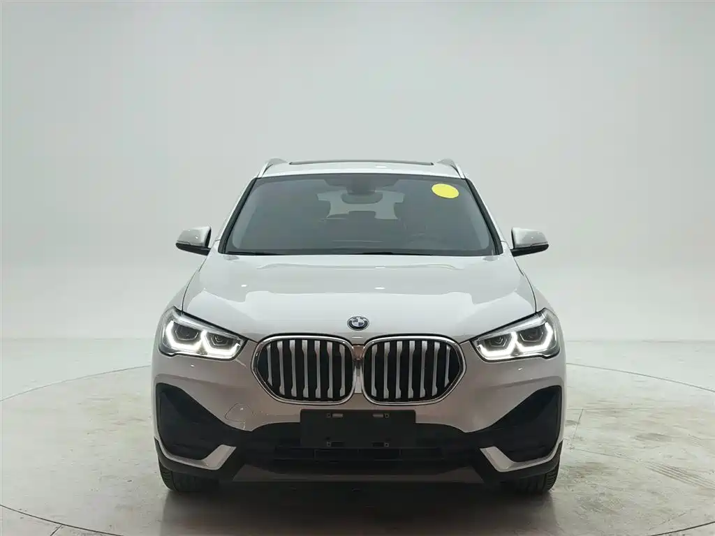 BMW X1 2021 — фото 2