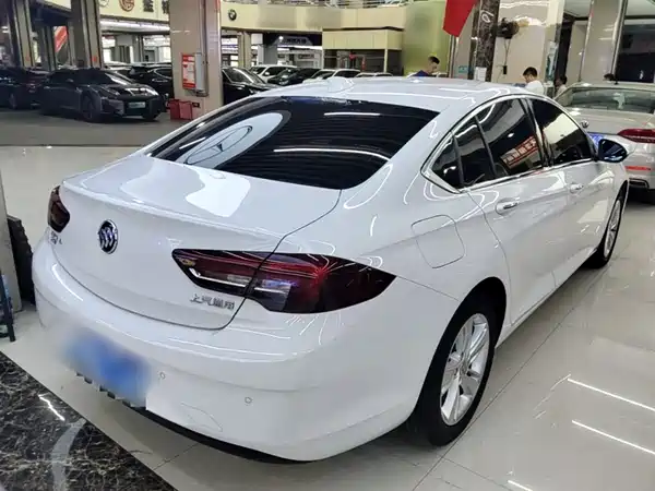Buick Regal 2019