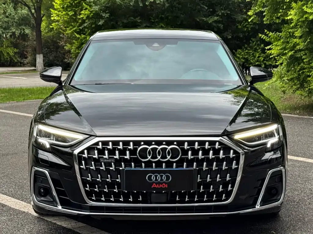 Audi A8 2023