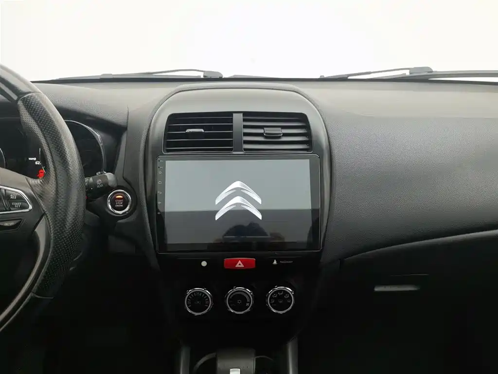 Citroen C4 Aircross 2016 — фото 12