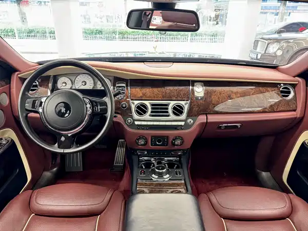 Rolls-Royce Ghost 2018