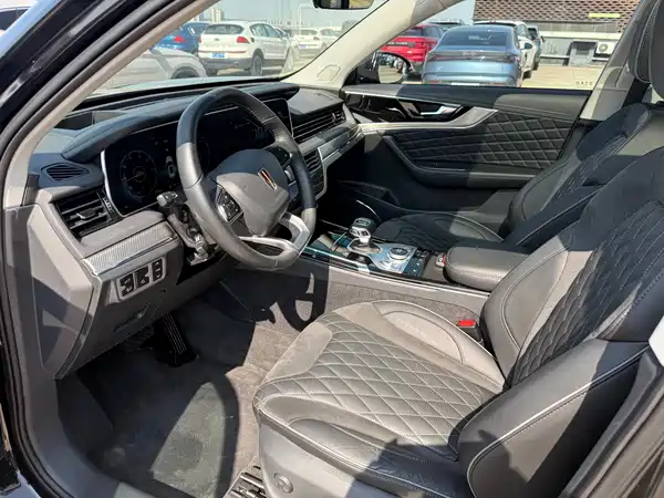 Hongqi HS5 2021