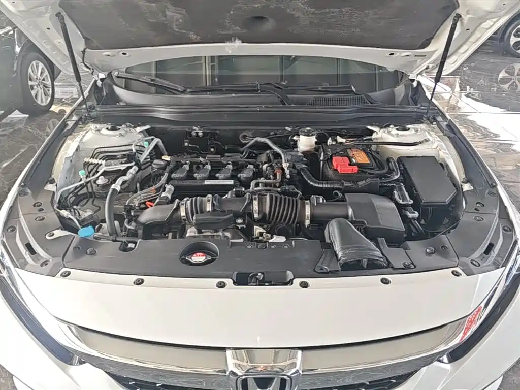 Honda Inspire 2020 — фото 20