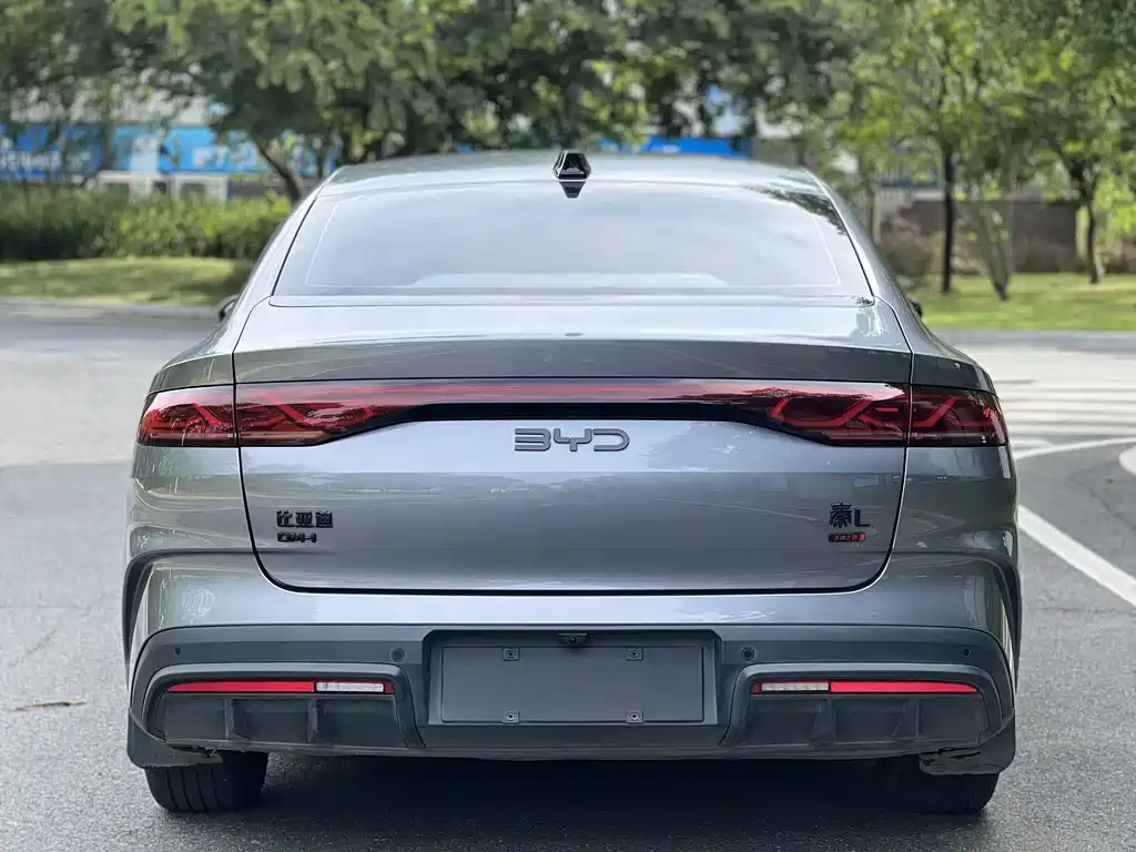 BYD Qin L 2025 — фото 16