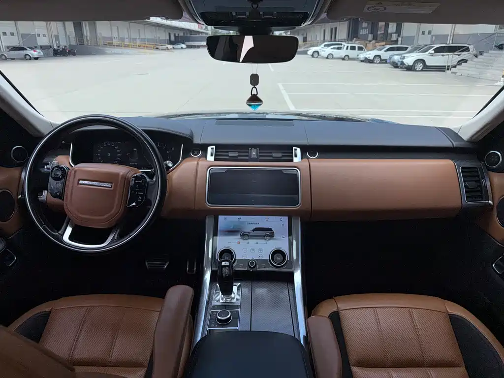 Land Rover Sport 2018 — фото 9