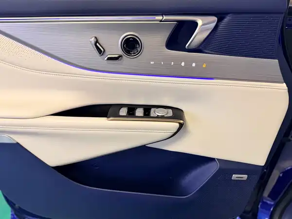 Buick GL8 New Energy 2024